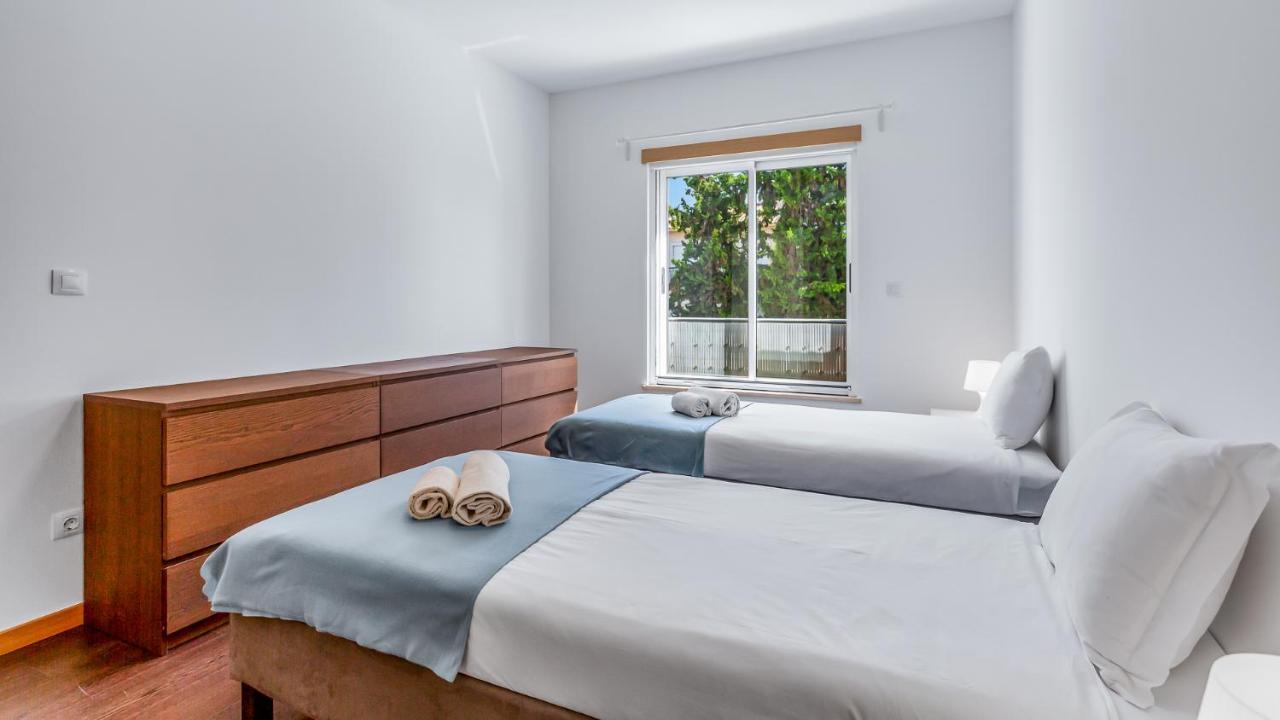 Luminous 2 Bdr Apartment W/Pool By Lovelystay Albufeira Extérieur photo