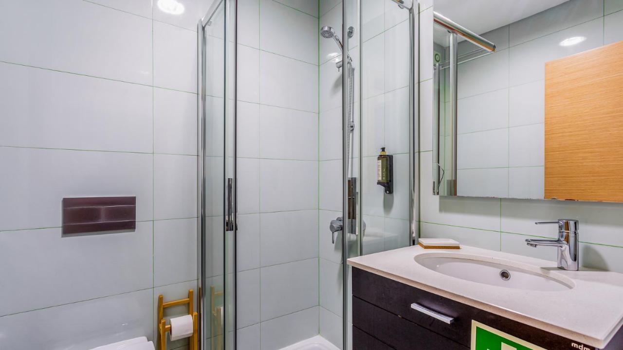 Luminous 2 Bdr Apartment W/Pool By Lovelystay Albufeira Extérieur photo